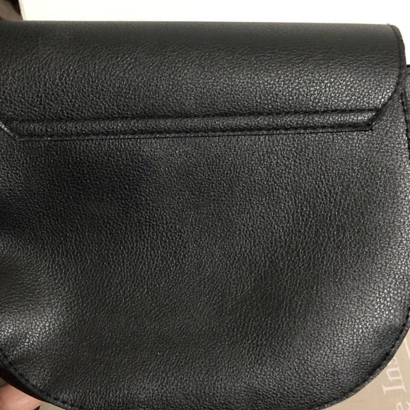 ✨VS Gold Studded Crossbody Bag✨ - Picture 7 of 7